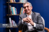فتحی: امیدآفرینی با عمل به بار می‌آید نه فقط با حرف و شعار
