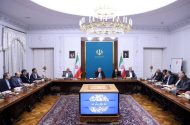 پزشکیان: اصلاح الگوی مصرف، ضرورتی برای تحقق عدالت در حمل‌ونقل است