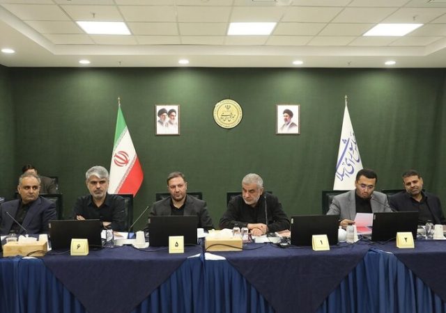 آغاز جلسه علنی مجلس؛ ادامه بررسی طرح مقابله با نفوذ