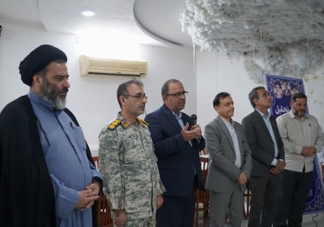 ایثارگران شاغل در شهرداری بندر بوشهر تجلیل شدند
