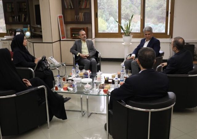 تأکید پهلوانیان و پورسلمان بر ظرفیت رادیو برای معرفی ورزش شمشیربازی
