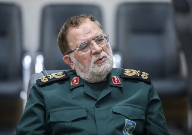 سرلشکر ایزدی: انقلاب اسلامی مبتنی بر مسیر نورانی انسان است