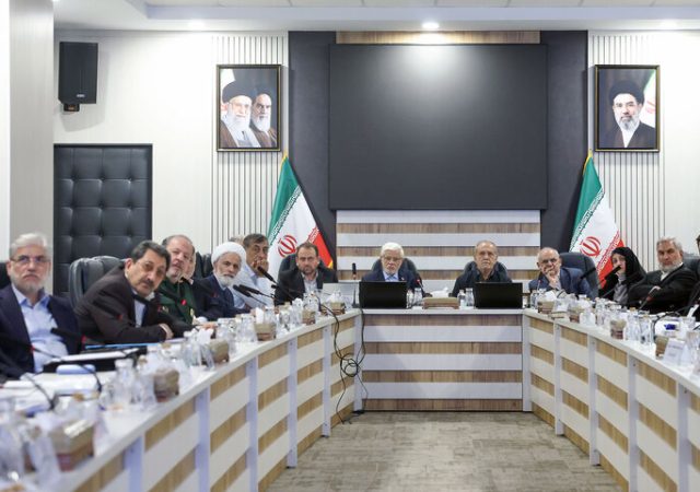 پزشکیان: معیشت، اشتغال و تولید در رأس برنامه‌های دولت قرار گیرد